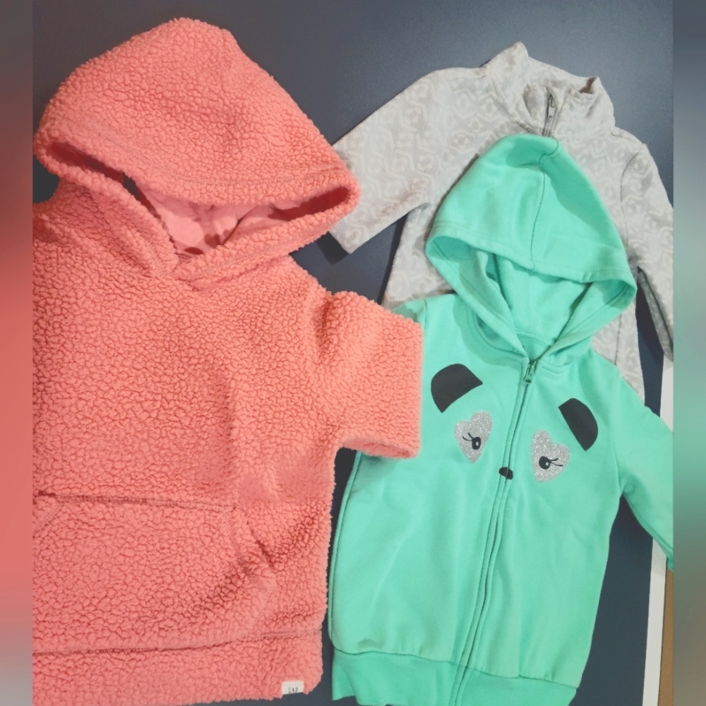Girls 5T winter fleece hoodies